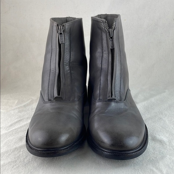 FRYE Women's gray boots Size 11 - Picture 2 of 12